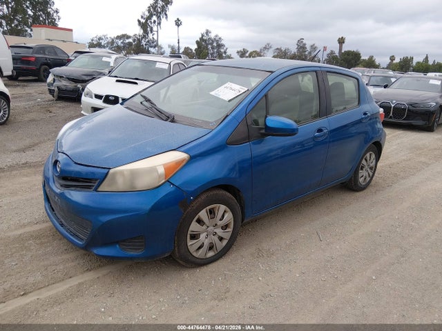 2013 Toyota Yaris Le მანქანა იყიდება აუქციონზე, vin: JTDKTUD39DD553319, აუქციონის ნომერი: 44764478