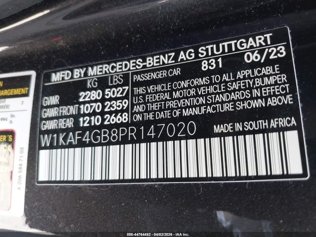 W1KAF4GB8PR147020 Mercedes-Benz C 300 Sedan