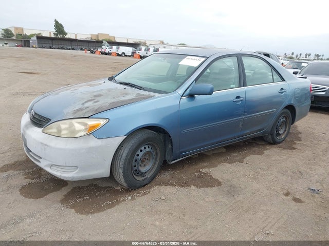 2003 Toyota Camry Le მანქანა იყიდება აუქციონზე, vin: 4T1BE32K93U744117, აუქციონის ნომერი: 44764525