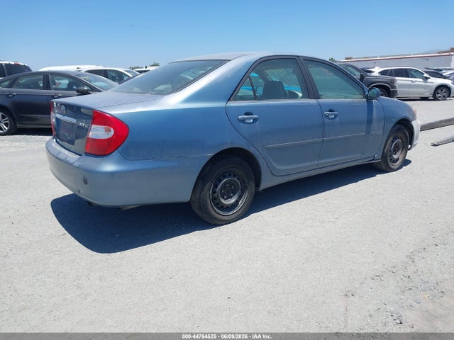 2003 Toyota Camry Le მანქანა იყიდება აუქციონზე, vin: 4T1BE32K93U744117, აუქციონის ნომერი: 44764525