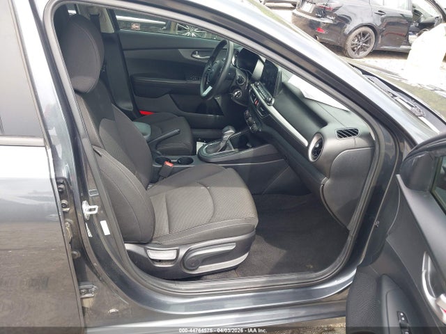 2020 Kia Forte Lxs მანქანა იყიდება აუქციონზე, vin: 3KPF24AD3LE166764, აუქციონის ნომერი: 44764575