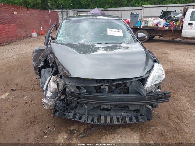 Продажа на аукционе авто 2015 Nissan Sentra Sr, vin: 3N1AB7AP9FY358640, номер лота: 44764585