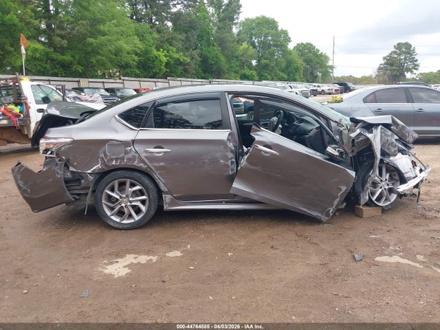 Продажа на аукционе авто 2015 Nissan Sentra Sr, vin: 3N1AB7AP9FY358640, номер лота: 44764585