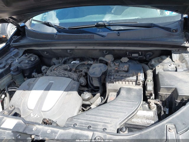 Продажа на аукционе авто 2011 Kia Sorento Lx V6, vin: 5XYKTDA22BG060155, номер лота: 44764621