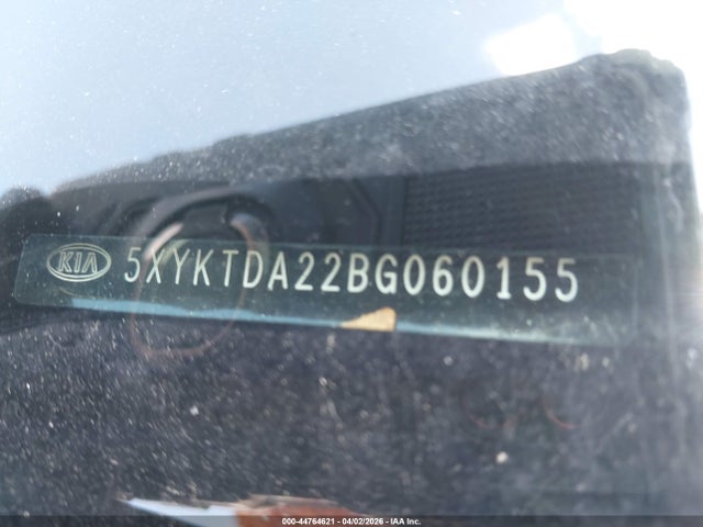 Продажа на аукционе авто 2011 Kia Sorento Lx V6, vin: 5XYKTDA22BG060155, номер лота: 44764621