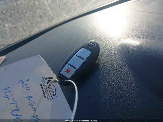 44764626 :رقم المزاد ، JN8AF5MV1FT563933 vin ، 2015 Nissan Juke S مزاد بيع