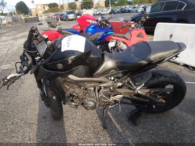 Yamaha Fz09 C 2016 JYARN33Y9GA002857 Image 13