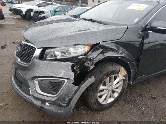 2016 Kia Sorento 3.3l Lx მანქანა იყიდება აუქციონზე, vin: 5XYPGDA54GG178767, აუქციონის ნომერი: 44764641