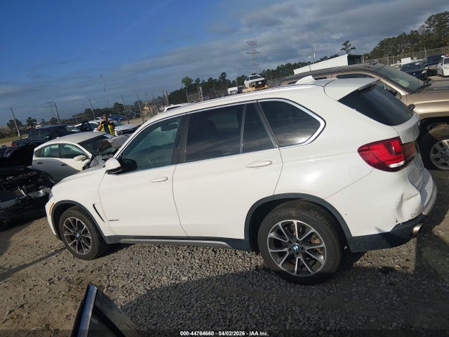 44764660 :رقم المزاد ، 5UXKR2C37H0W43391 vin ، 2017 Bmw X5 Sdrive35i مزاد بيع