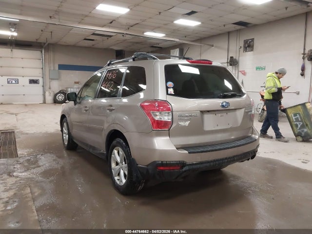 2015 Subaru Forester 2.5i Premium მანქანა იყიდება აუქციონზე, vin: JF2SJAGC4FH591621, აუქციონის ნომერი: 44764662