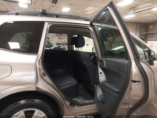 2015 Subaru Forester 2.5i Premium მანქანა იყიდება აუქციონზე, vin: JF2SJAGC4FH591621, აუქციონის ნომერი: 44764662
