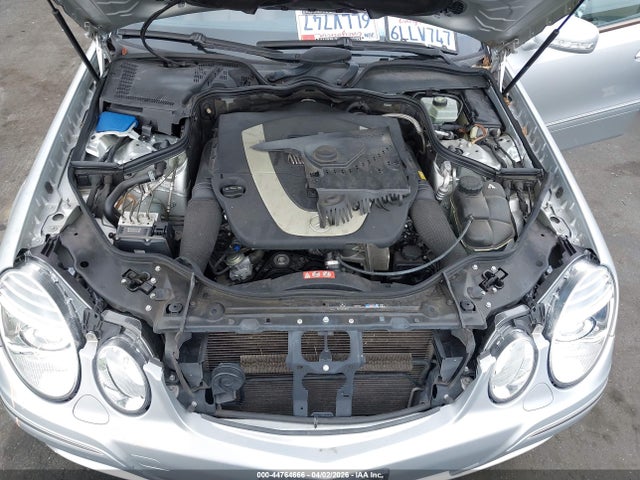 2008 Mercedes-benz E 350 მანქანა იყიდება აუქციონზე, vin: WDBUF56X38B335883, აუქციონის ნომერი: 44764666