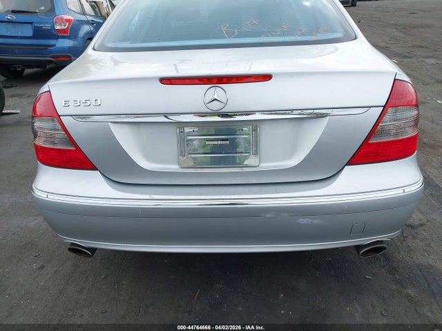 2008 Mercedes-benz E 350 მანქანა იყიდება აუქციონზე, vin: WDBUF56X38B335883, აუქციონის ნომერი: 44764666