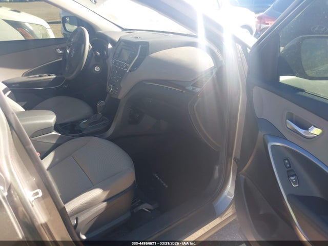 5NMZT3LB9JH098525 Hyundai Santa Fe Sport 2.4l