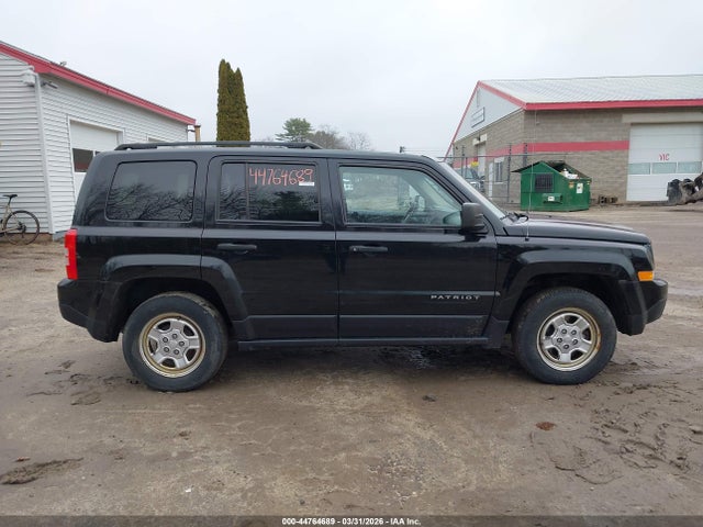 44764689 :رقم المزاد ، 1C4NJPBA3HD134877 vin ، 2017 Jeep Patriot Sport Fwd مزاد بيع