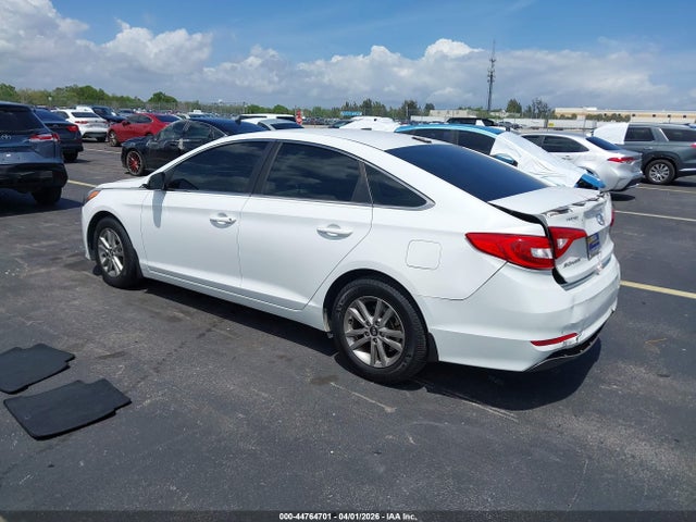 Продаж на аукціоні авто 2015 Hyundai Sonata Se, vin: 5NPE24AF8FH161623, номер лоту: 44764701