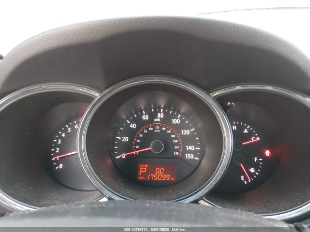 2011 KIA SORENTO 5XYKT3A12BG089799 Photo 6