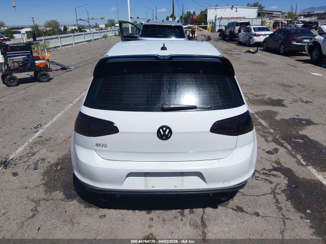 3VW4T7AUXFM005647 Volkswagen Golf Gti 2.0t S 4-door