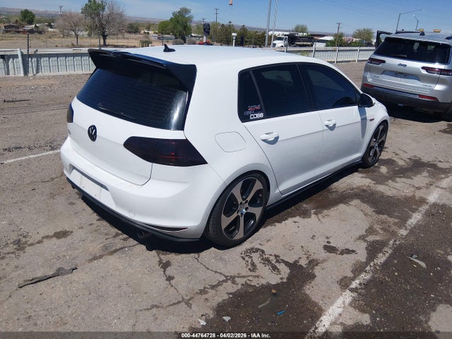 Продажа на аукционе авто 2015 Volkswagen Golf Gti 2.0t S 4-door, vin: 3VW4T7AUXFM005647, номер лота: 44764728