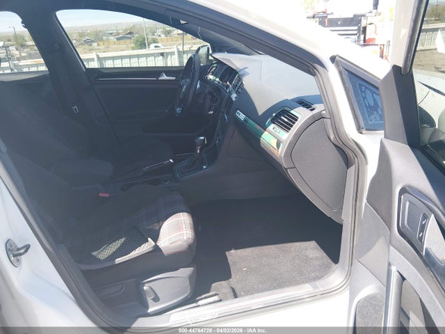 3VW4T7AUXFM005647 Volkswagen Golf Gti 2.0t S 4-door