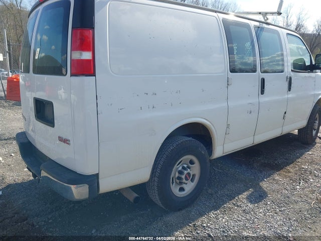 2017 GMC SAVANA 2500 1GTW7AFF2H1906566 Photo 3