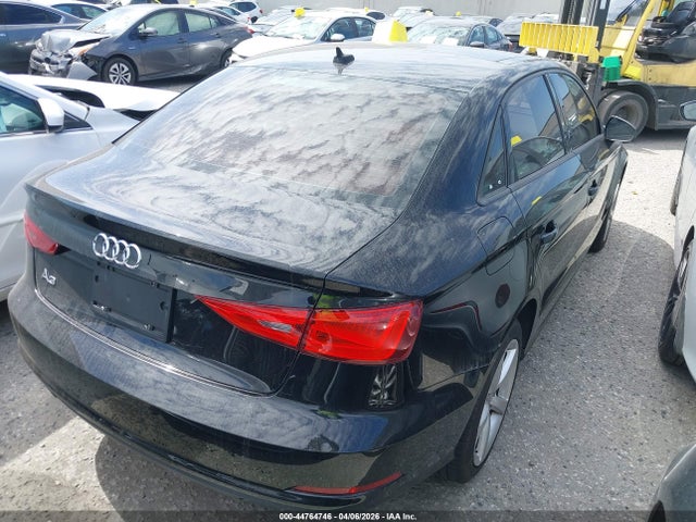 2015 AUDI A3 WAUACGFF3F1064596 Photo 3