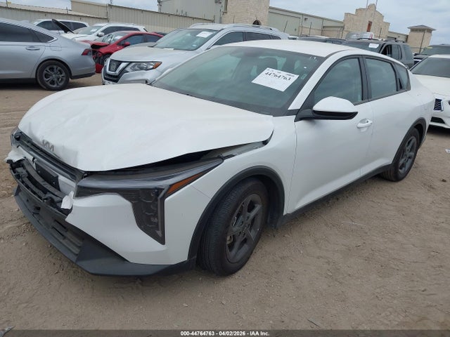 44764763 :رقم المزاد ، 3KPFT4DE4SE038419 vin ، 2025 Kia K4 Lxs مزاد بيع