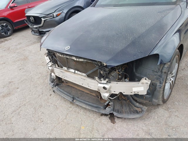 2019 Mercedes-benz E 300 4matic მანქანა იყიდება აუქციონზე, vin: WDDZF4KB6KA489759, აუქციონის ნომერი: 44764779