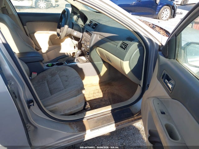 2010 FORD FUSION 3FAHP0HA6AR186419 Photo 4