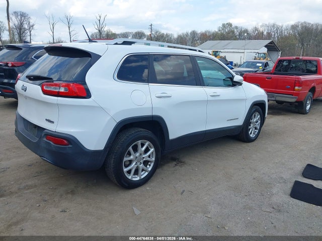Продажа на аукционе авто 2015 Jeep Cherokee Latitude, vin: 1C4PJLCB7FW627648, номер лота: 44764838