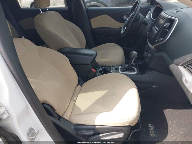 Продажа на аукционе авто 2015 Jeep Cherokee Latitude, vin: 1C4PJLCB7FW627648, номер лота: 44764838