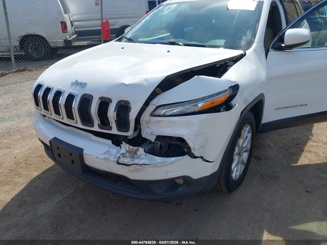Продажа на аукционе авто 2015 Jeep Cherokee Latitude, vin: 1C4PJLCB7FW627648, номер лота: 44764838