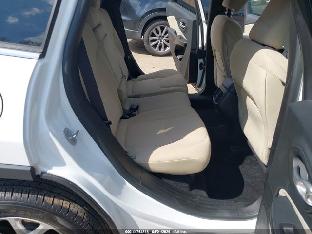 Продажа на аукционе авто 2015 Jeep Cherokee Latitude, vin: 1C4PJLCB7FW627648, номер лота: 44764838