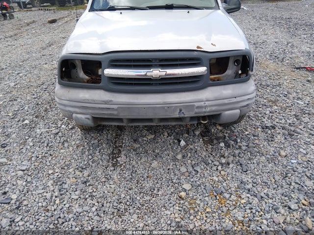 Продаж на аукціоні авто 2002 Chevrolet Tracker Hard Top Zr2, vin: 2CNBJ734626939057, номер лоту: 44764853