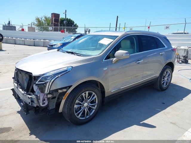 1GYKNCRS8NZ167381 Cadillac Xt5 Fwd Premium Luxury