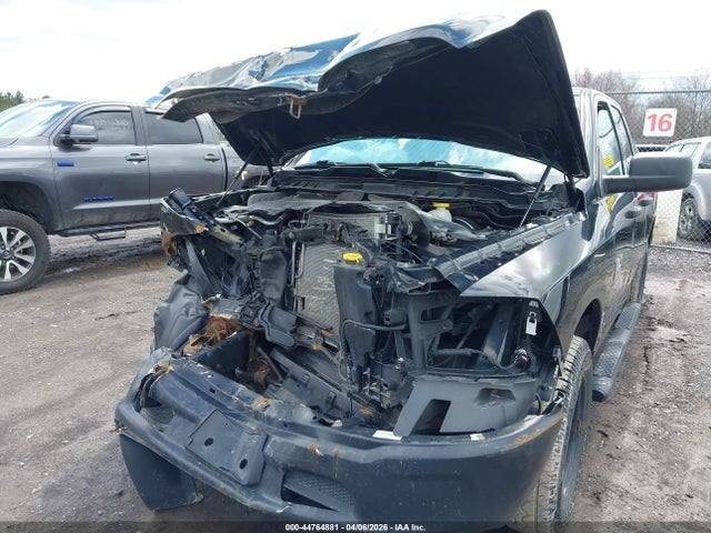 44764881 :رقم المزاد ، 1C6RR7FG1KS530387 vin ، 2019 Ram 1500 Classic Tradesman  4x4 6'4 Box مزاد بيع