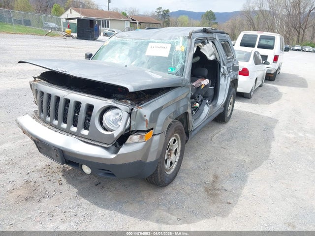 44764883 :رقم المزاد ، 1C4NJRBB4ED629931 vin ، 2014 Jeep Patriot Sport مزاد بيع
