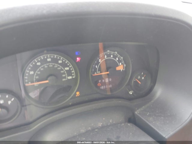 44764883 :رقم المزاد ، 1C4NJRBB4ED629931 vin ، 2014 Jeep Patriot Sport مزاد بيع