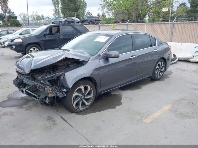Honda ACCORD EX 2017 1HGCR2F71HA085537 Image 2