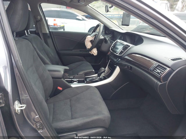 Honda ACCORD EX 2017 1HGCR2F71HA085537 Image 5