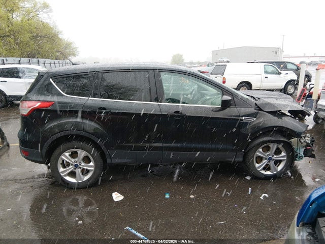 1FMCU9GX6FUA39200 Ford ESCAPE SE