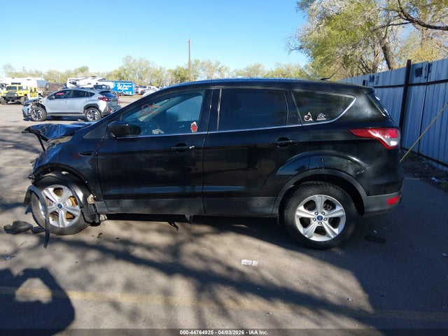 1FMCU9GX6FUA39200 Ford ESCAPE SE