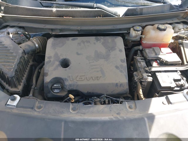 Chevrolet Traverse Ls 2018 1GNERFKW2JJ264582 Image 10