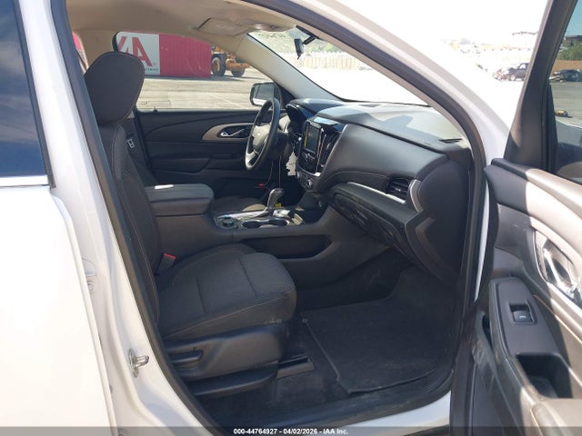 Chevrolet Traverse Ls 2018 1GNERFKW2JJ264582 Image 5