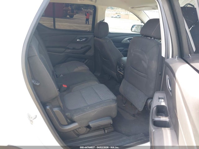 Chevrolet Traverse Ls 2018 1GNERFKW2JJ264582 Image 8