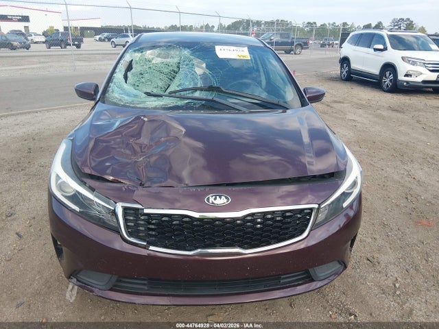 Aukcja sprzedaży 2018 Kia Forte Lx, vin: 3KPFK4A77JE247998, numer aukcji: 44764928