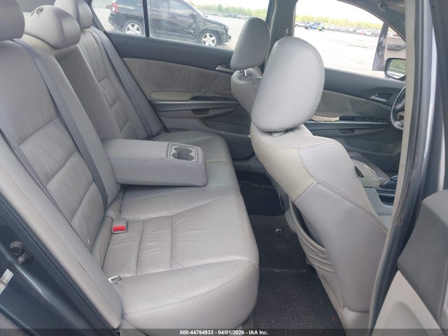 44764933 :رقم المزاد ، 1HGCP3F80AA032175 vin ، 2010 Honda Accord 3.5 Ex-l مزاد بيع