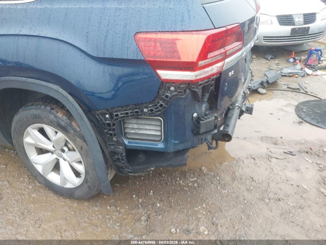 2019 Volkswagen Atlas 3.6l V6 Se მანქანა იყიდება აუქციონზე, vin: 1V2LR2CAXKC581719, აუქციონის ნომერი: 44764956