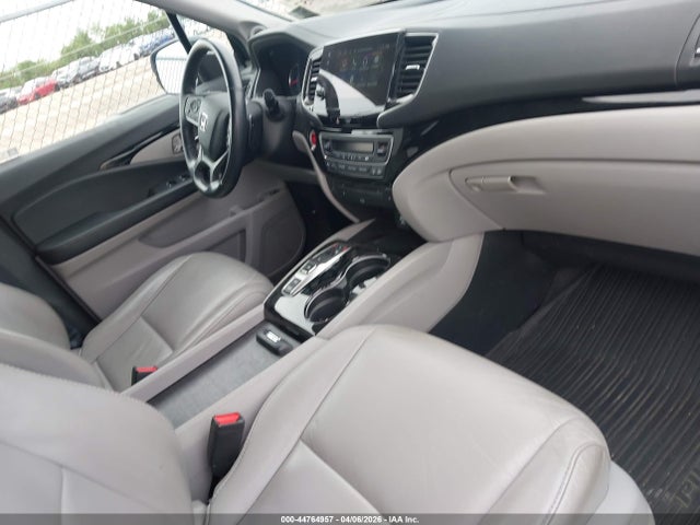 Продаж на аукціоні авто 2021 Honda Pilot 2wd Touring 8 Passenger, vin: 5FNYF5H94MB042440, номер лоту: 44764957