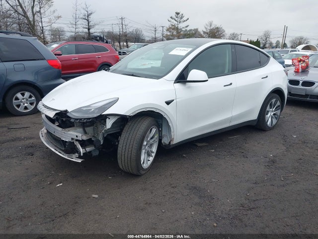 44764964 :رقم المزاد ، 7SAYGAEE8PF689194 vin ، 2023 Tesla Model Y مزاد بيع